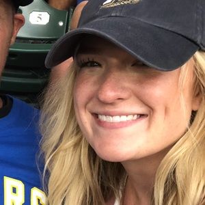 MOVING SALE! Meet your Posher, Rachel